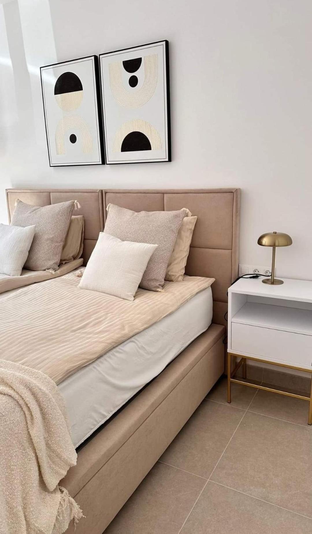 Sandy Coast Hospitality Lägenhet Agios Gordios  Exteriör bild